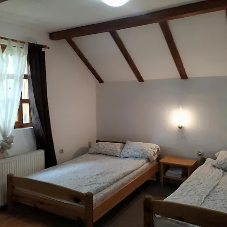 Planinska Kuca Nemanja Chalet *