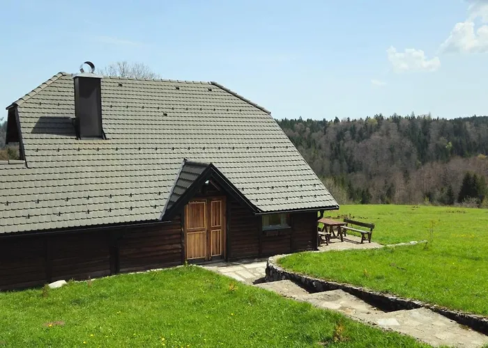 샬레 Planinska Kuca Nemanja Sljivovica (Zlatibor)