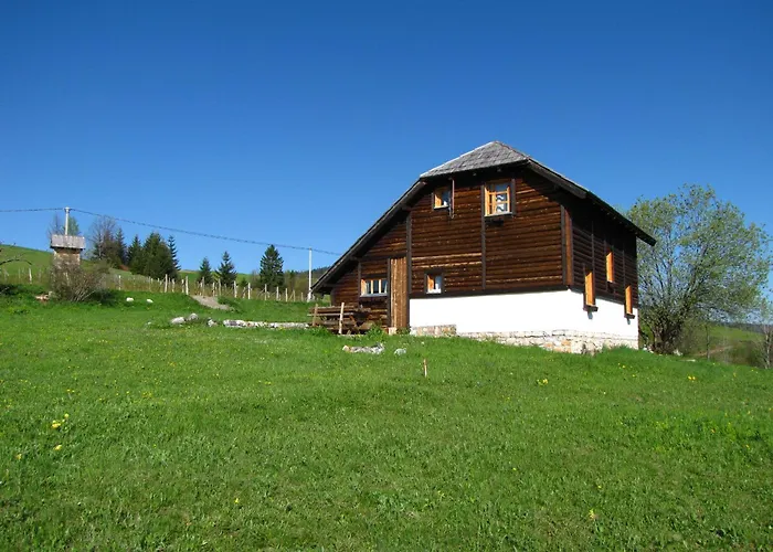 Planinska Kuca Nemanja 샬레